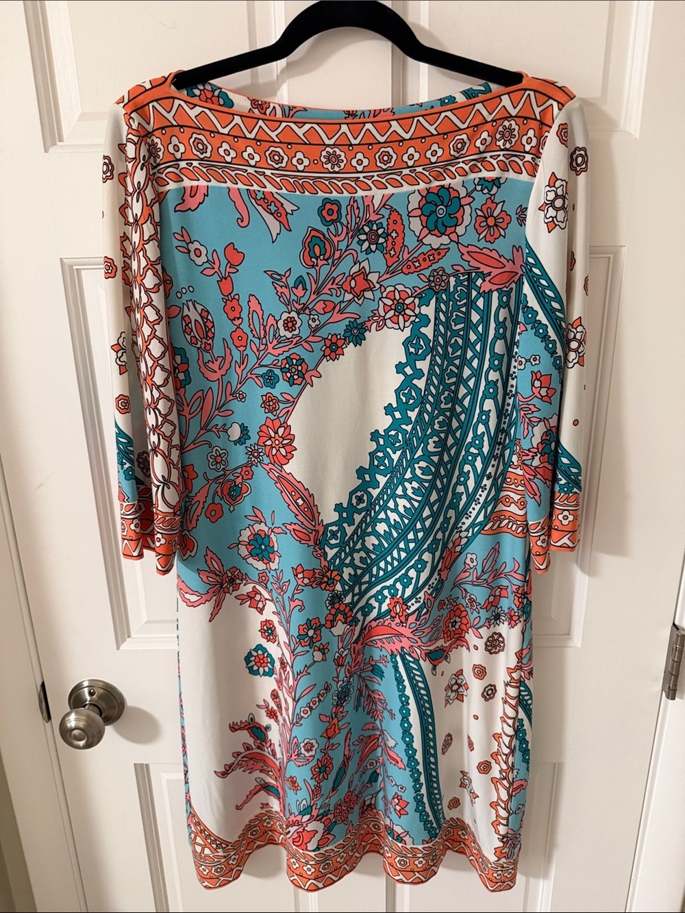Donna Morgan Boat Neck boat neck shift dress retro-style 3/4 sleeve Size 10